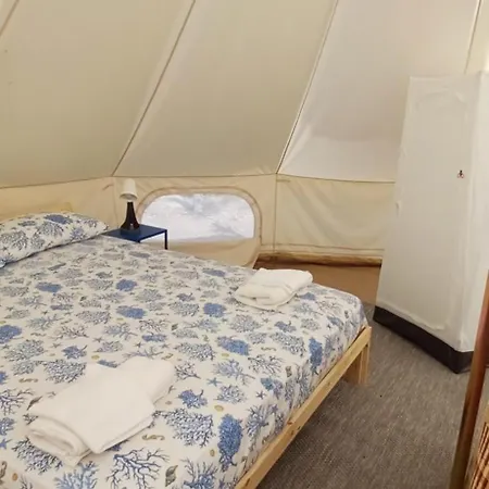 Tenda Glamping Coda Cavallo مكان تخييم